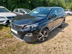 Schwarz Gebraucht 2019 Peugeot 5008 Allure Van / Kleinbus | 14.756 € (Etwas zu teuer)