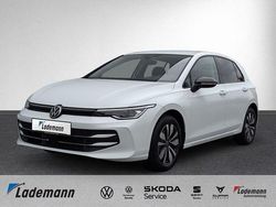 Pure white Gebraucht 2024 VW Golf Goal Limousine | 30.424 € (Teuer)