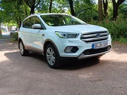 Weiß Gebraucht 2019 Ford Kuga SUV | 17.000 € (Guter Preis)