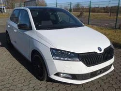Weiss Gebraucht 2021 Skoda Fabia Monte Carlo Kleinwagen | 16.049 € (Fairer Preis)