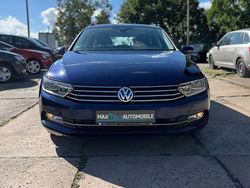 Blau Gebraucht 2018 VW Passat Comfortline Kombi | 16.800 €