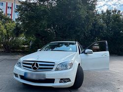 Weiß Gebraucht 2009 Mercedes C200 Limousine | 7.700 € (Fairer Preis)