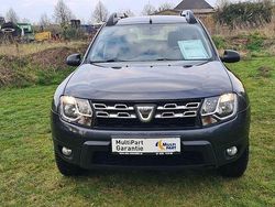 Grau Gebraucht 2014 Dacia Duster Lauréate SUV | 4.750 € (Guter Preis)