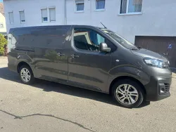 Grau Gebraucht 2022 Opel Vivaro Van | 15.900 € (Superpreis)
