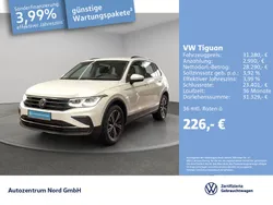 Weiss Gebraucht 2024 VW Tiguan Life SUV | 31.280 € (Guter Preis)