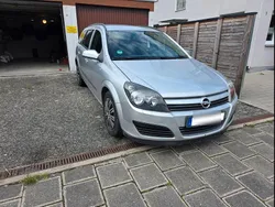 Silber Gebraucht 2004 Opel Astra Kombi | 1.790 € (Guter Preis)