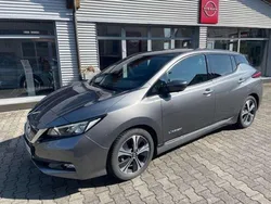 Grau Gebraucht 2020 Nissan Leaf N-Connecta Kleinwagen | 14.900 € (Fairer Preis)