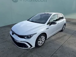 Weiß Gebraucht 2024 VW Golf VIII R-line Limousine | 29.440 € (Fairer Preis)