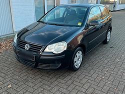 Schwarz Gebraucht 2006 VW Polo Limousine | 1.800 € (Fairer Preis)