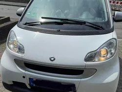 Weiß Gebraucht 2009 Smart ForTwo Cabrio Cabrio | 5.200 € (Fairer Preis)