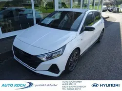 Grün (mangrove green / mic) Gebraucht 2024 Hyundai i20 Trend | 26.990 € (Teuer)