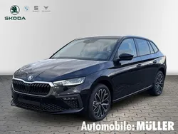 Schwarzmagic perleffekt Neu 2025 Skoda Scala Tour Kleinwagen | 34.530 €