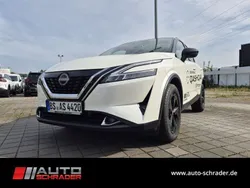 Weiß Gebraucht 2023 Nissan Qashqai Black Edition SUV | 33.000 € (Etwas zu teuer)