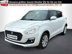 Weiß Gebraucht 2017 Suzuki Swift Comfort Kleinwagen | 9.990 € (Guter Preis)