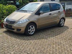 Gold Gebraucht 2005 Mercedes A170 Limousine | 3.500 € (Fairer Preis)