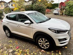 Weiß Gebraucht 2020 Hyundai Tucson Trend SUV | 22.999 € (Fairer Preis)