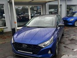 Blau Gebraucht 2021 Hyundai i20 Intro Edition Limousine | 14.990 € (Guter Preis)