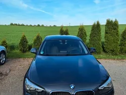 Grau Gebraucht 2016 BMW 118 Kleinwagen | 13.249 € (Fairer Preis)