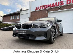 Grau Gebraucht 2019 BMW 320 Sport Line Limousine | 16.950 €
