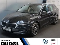 Schwarzmagic perleffekt Gebraucht 2021 Skoda Octavia Style Kombi | 20.870 € (Fairer Preis)