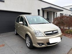 Gold Gebraucht 2006 Opel Meriva Van / Kleinbus | 4.950 € (Etwas zu teuer)