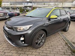 Grau Gebraucht 2018 Kia Stonic Platinum Edition SUV | 8.299 € (Superpreis)