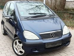 Blau Gebraucht 2003 Mercedes A140 Elegance Van / Kleinbus | 4.444 € (Teuer)