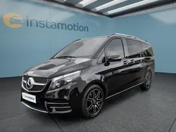 Schwarz Gebraucht 2022 Mercedes V250 Van / Kleinbus | 59.099 € (Etwas zu teuer)