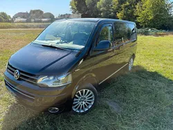 Schwarz Gebraucht 2013 VW T5 Highline Van | 24.480 €
