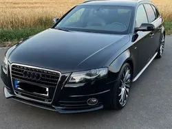 Schwarz Gebraucht 2011 Audi A4 S-Line Kombi | 9.100 € (Fairer Preis)