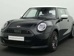 Schwarz Gebraucht 2024 Mini Cooper S Classic Kleinwagen | 25.184 € (Guter Preis)