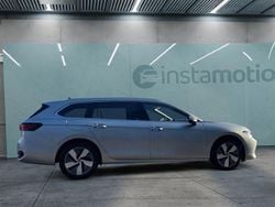 Silber Gebraucht 2024 VW Passat Kombi | 39.449 € (Fairer Preis)