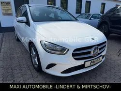 Polarweiss Gebraucht 2019 Mercedes B180 Van / Kleinbus | 16.690 € (Fairer Preis)