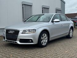 Silber Gebraucht 2009 Audi A4 Comfort Limousine | 8.490 € (Fairer Preis)