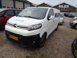 Weiß Gebraucht 2017 Citroën Jumpy Business Class Van / Kleinbus | 6.500 € (Fairer Preis)