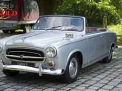 Silber Gebraucht 1957 Peugeot 403 Cabrio | 79.900 €