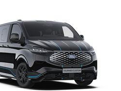 Agate black metallic Gebraucht 2024 Ford Tourneo Custom Sport Van | 82.431 €
