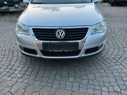 Silber Gebraucht 2010 VW Passat Comfortline Kombi | 2.499 € (Superpreis)