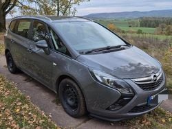 Andere farben Gebraucht 2016 Opel Zafira Tourer Van / Kleinbus | 12.300 € (Etwas zu teuer)