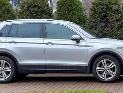 Silber Gebraucht 2021 VW Tiguan Elegance SUV | 26.500 € (Guter Preis)