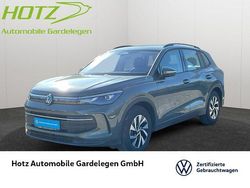 Cipressinogrün metallic Gebraucht 2024 VW Tiguan Life SUV | 37.680 € (Teuer)