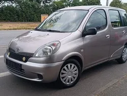 Toyota Yaris Verso