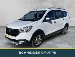 Weiß Gebraucht 2021 Dacia Lodgy Stepway Van / Kleinbus | 17.890 € (Etwas zu teuer)