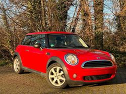 Rot Gebraucht 2010 Mini Cooper Kleinwagen | 4.990 € (Guter Preis)
