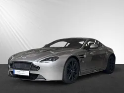 Grau Gebraucht 2015 Aston Martin V12 Vantage | 129.800 € (Superpreis)