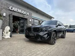 Black saphire metallic Gebraucht 2024 BMW XM Comfort Edition SUV | 125.700 € (Fairer Preis)