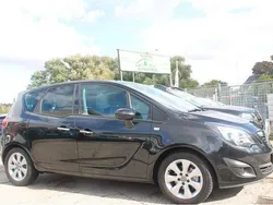 Karbonschw graphitschw midnigh Gebraucht 2013 Opel Meriva Innovation Van / Kleinbus | 7.790 € (Fairer Preis)