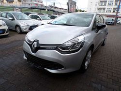 Silber Gebraucht 2015 Renault Clio IV LIMITED Kleinwagen | 6.490 € (Guter Preis)