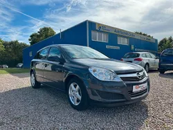 Blau Gebraucht 2008 Opel Astra Edition Limousine | 3.999 € (Etwas zu teuer)