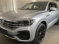 Silber Gebraucht 2019 VW Touareg R-line SUV | 38.999 € (Guter Preis)